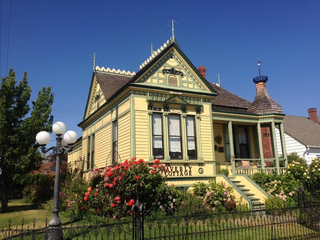 Waverly Cottage Medford Exterior photo