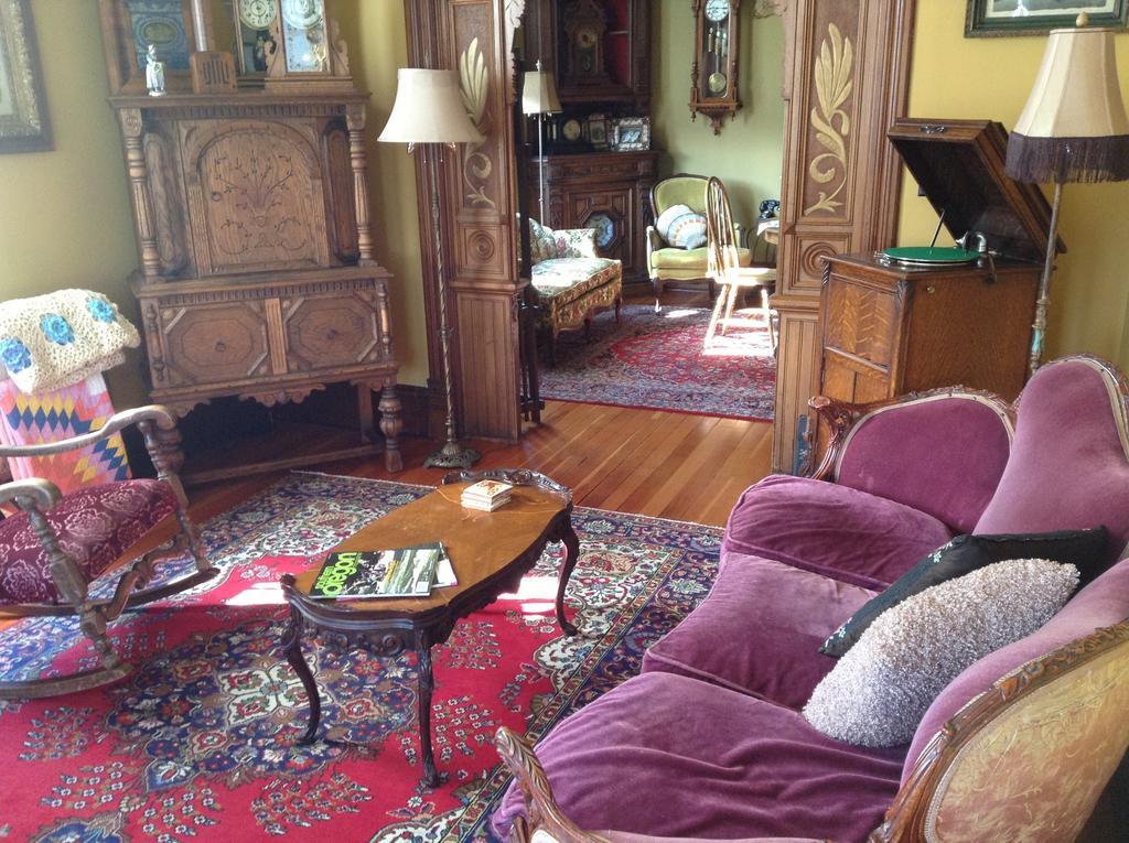 Waverly Cottage Medford Room photo